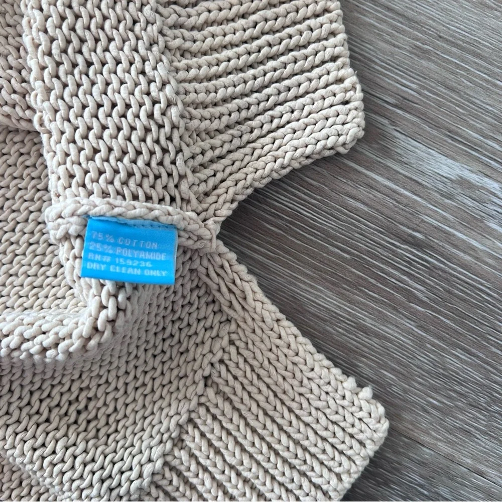 J. McLaughlin alto sleeveless sweater‎ ombre